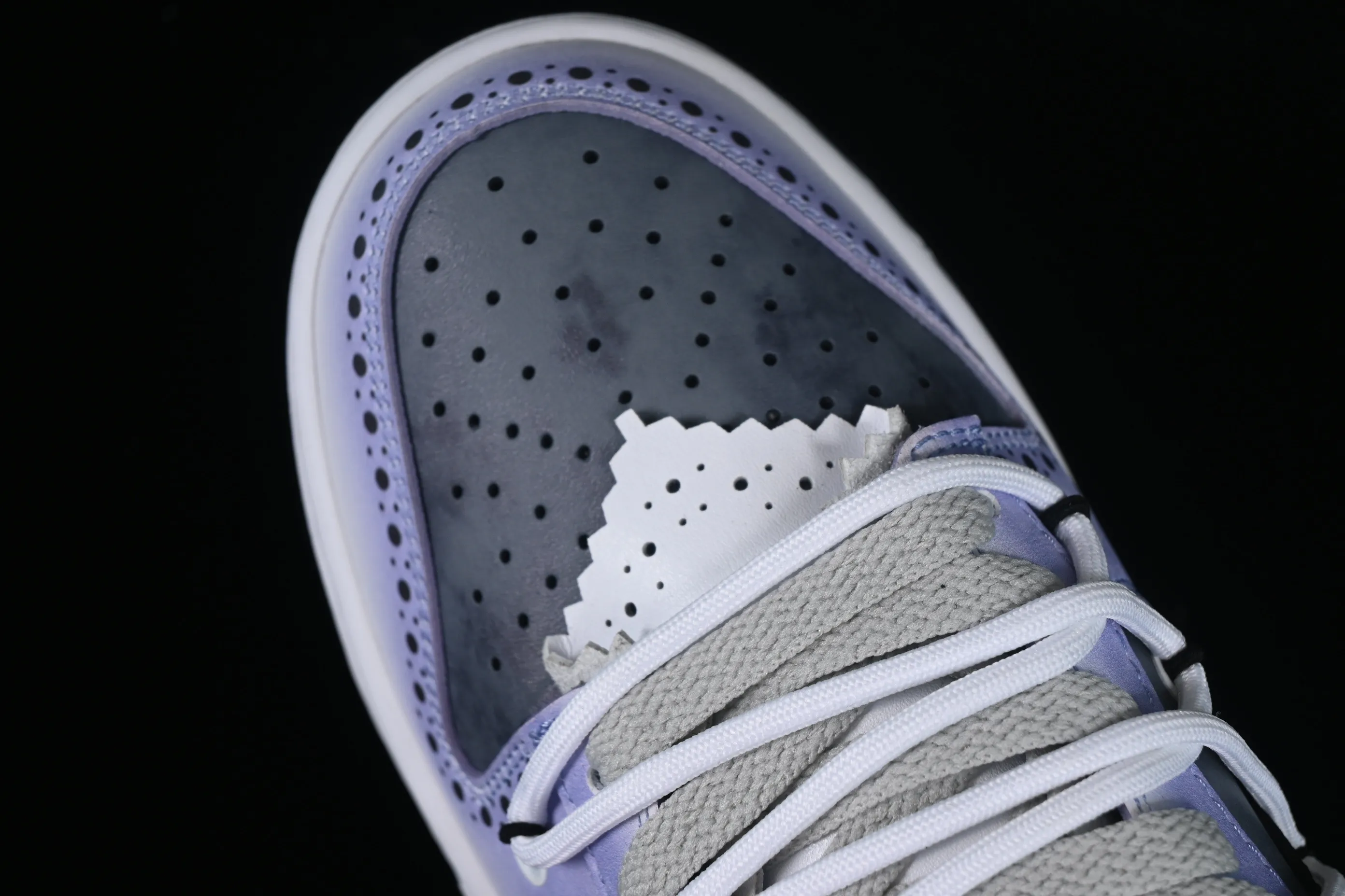 All categories Nk SB Dunk series Nk SB Dunk Low low-top sneakers Special offer Nk Dunk Low Fzbb Little Daisy Valentine's Day gift box Y2K splash ink tie-dye Single noble SB strap low-top casual sneakers DD3363-002